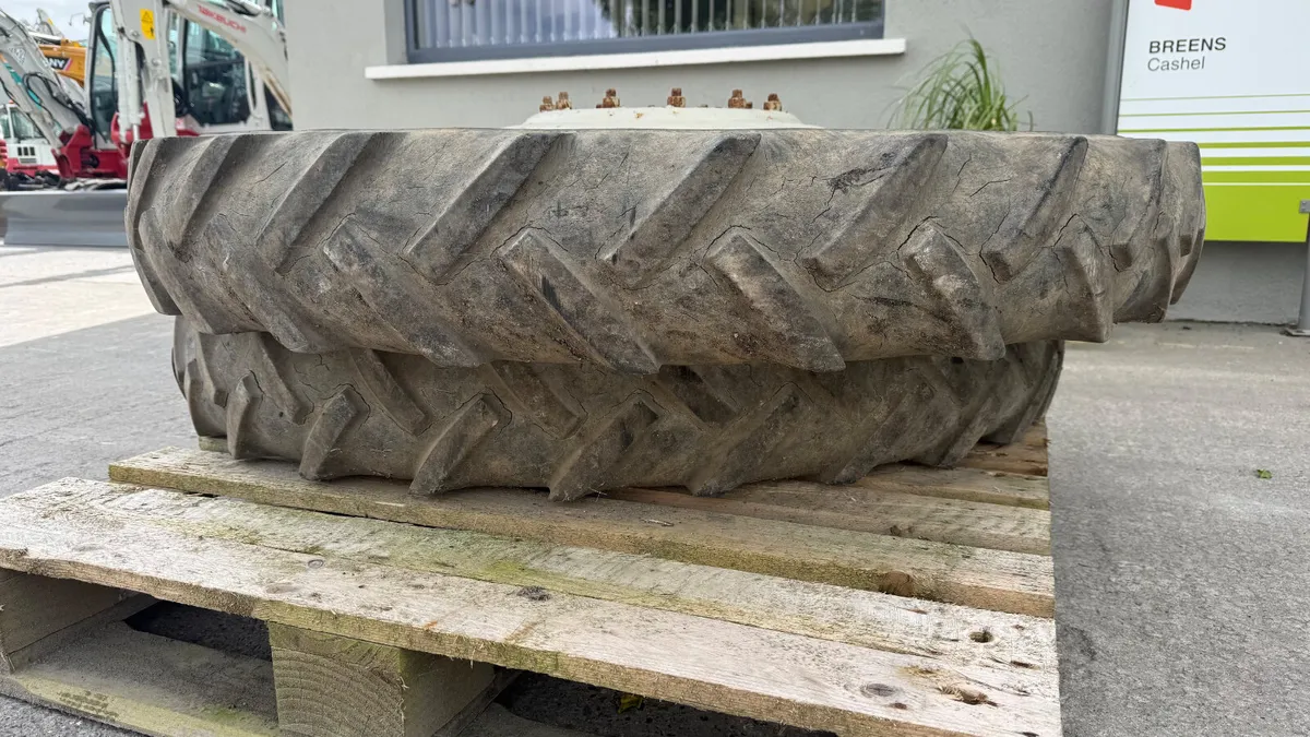 Row Crop Rims & Tyres - Image 3