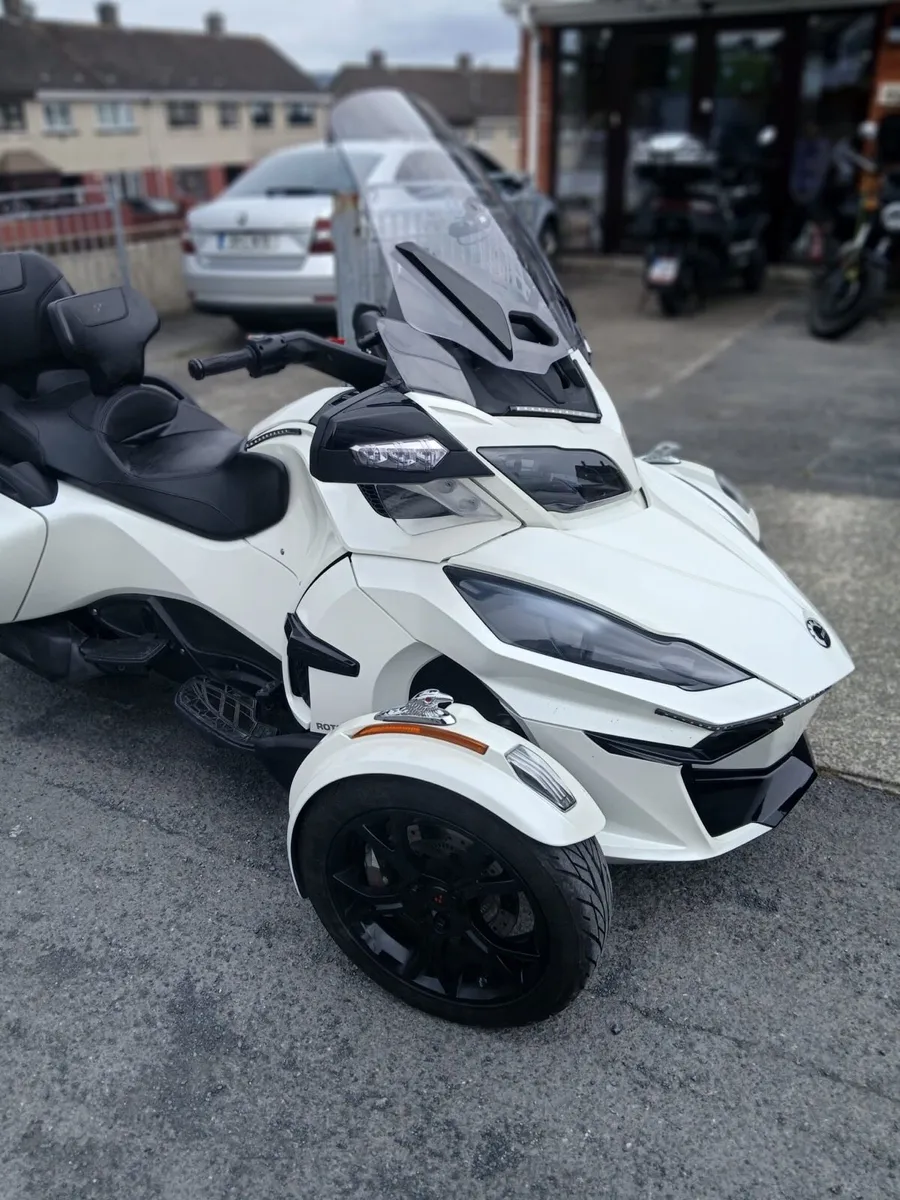 Can-Am Spyder trike 12k miles - Image 3