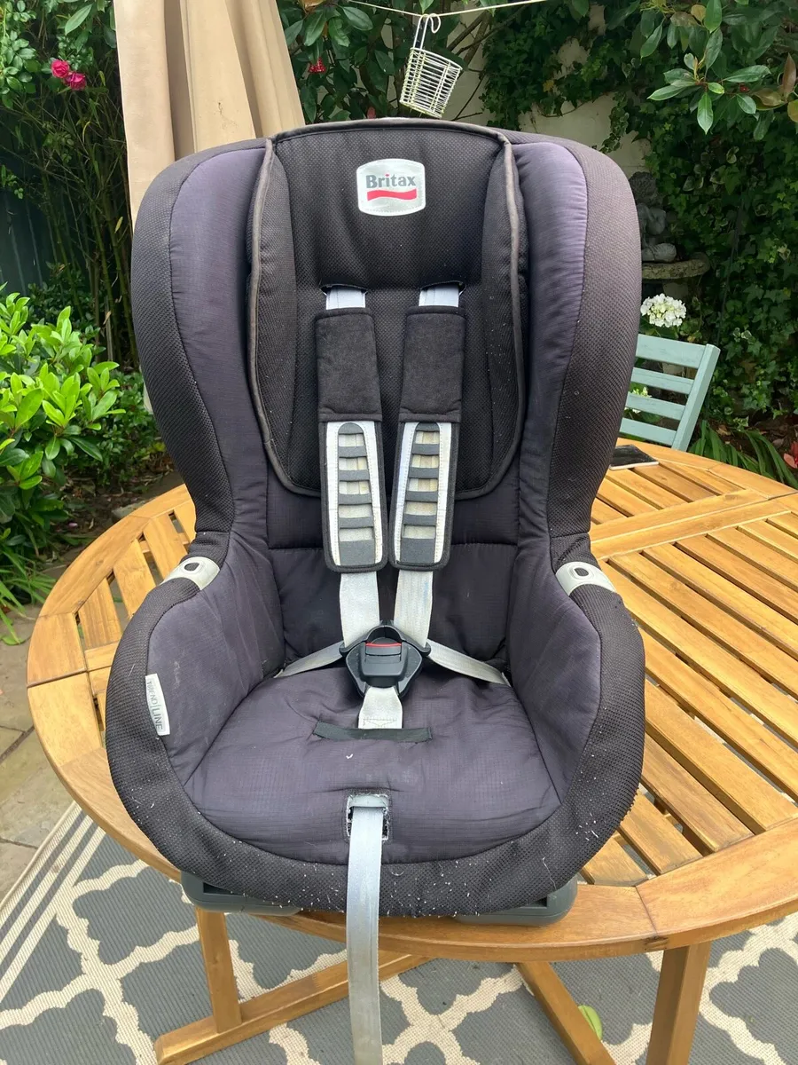 Baby equipment - Image 1