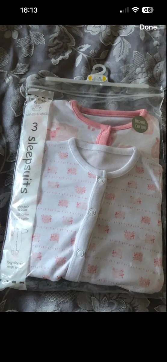 Girls set of two new baby grows 6/9 mths €4 - Image 1