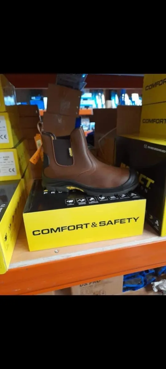 Brand New Safety Impact Boots