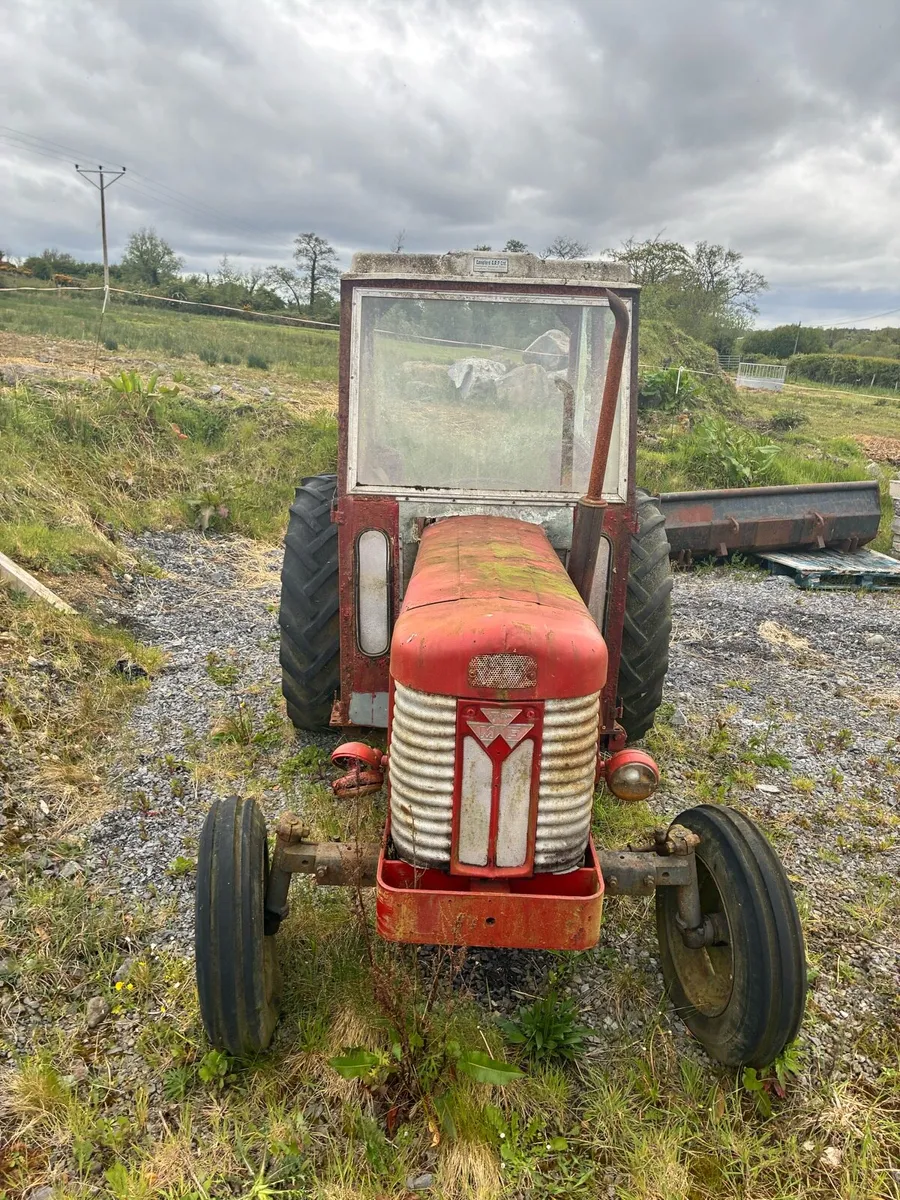 Massey Ferguson 65 - Image 1
