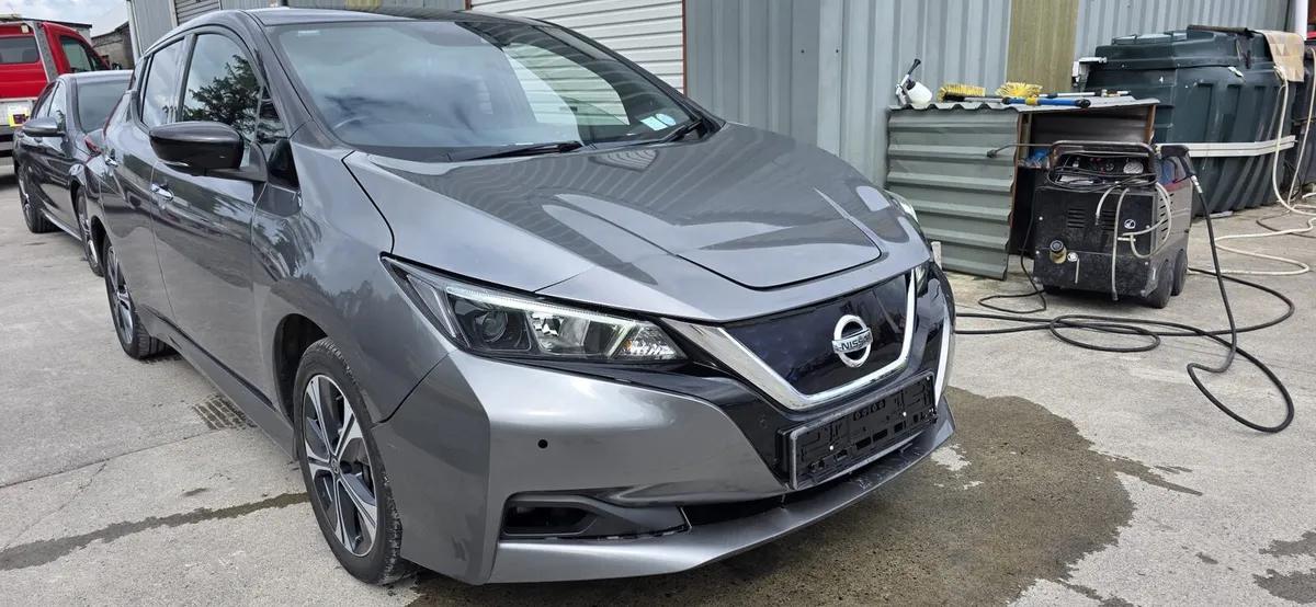 211 NISSAN LEAF EV - Image 1