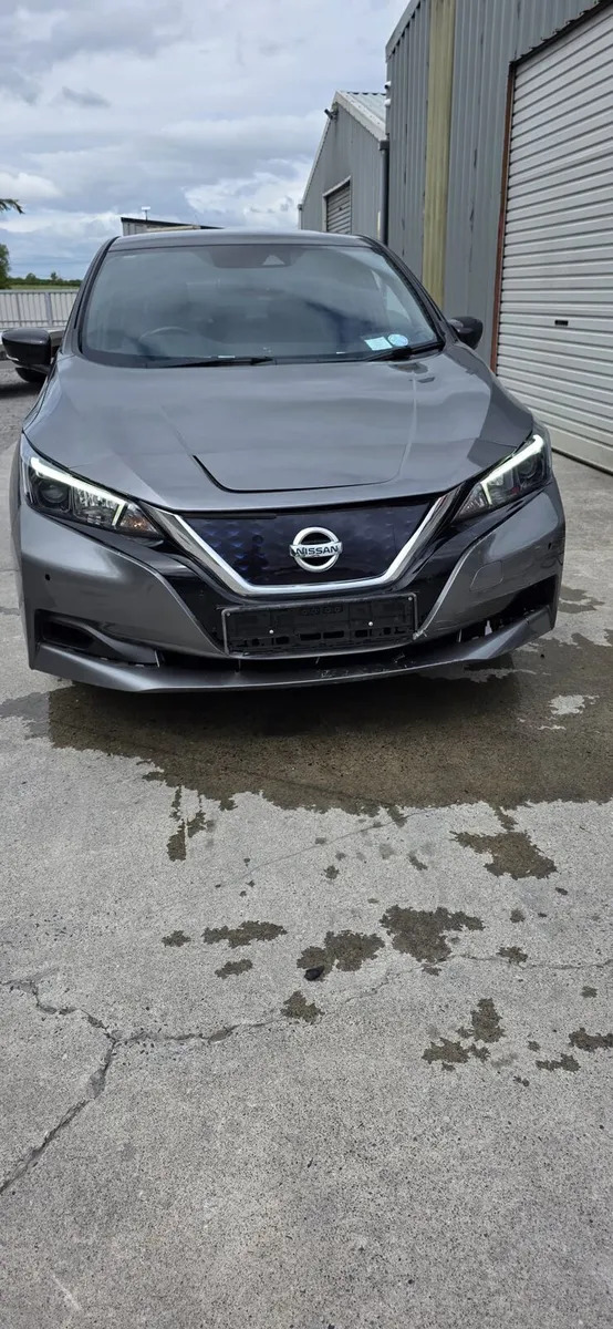 211 NISSAN LEAF EV - Image 2