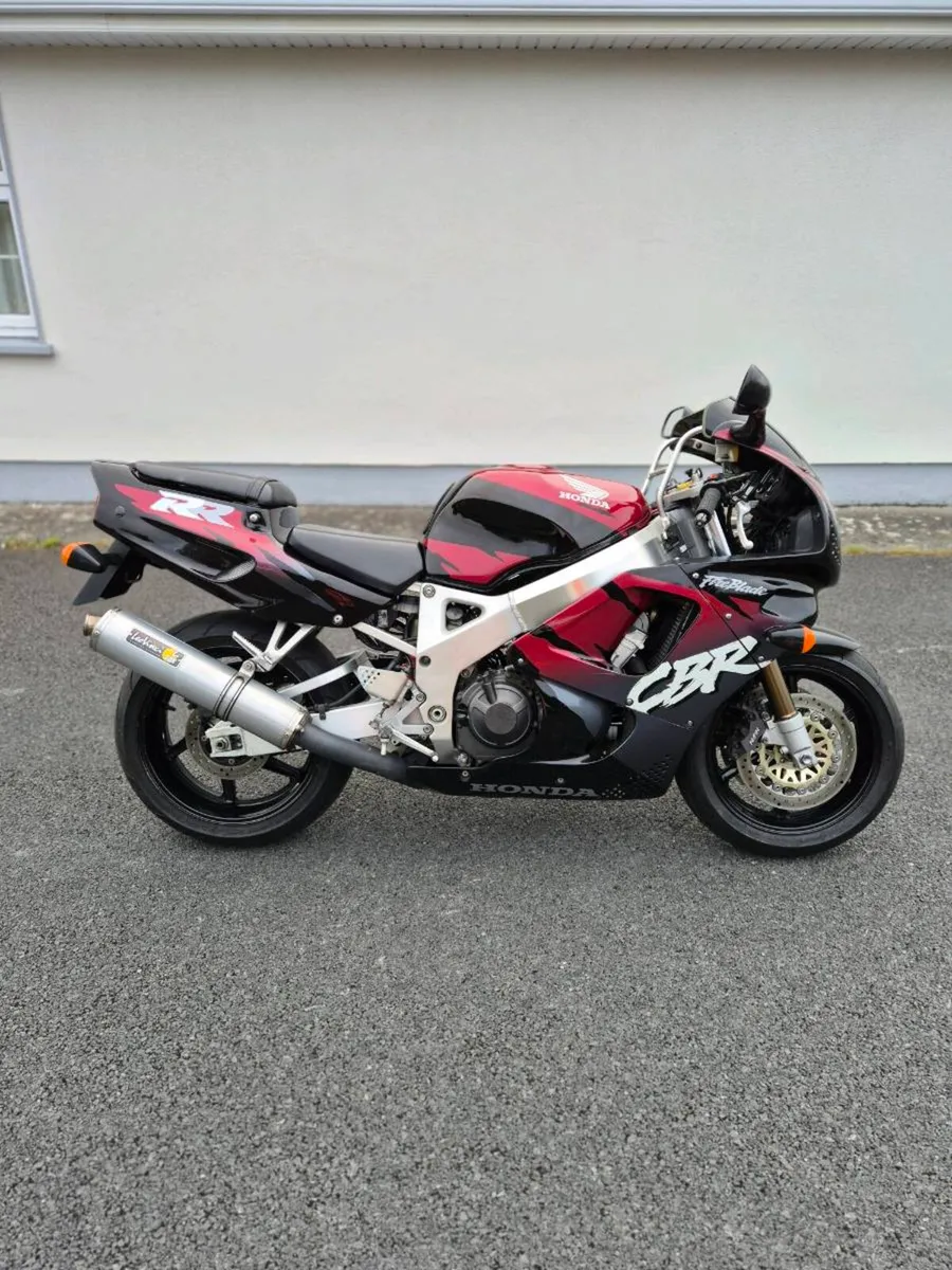 Honda Fireblade - Image 1