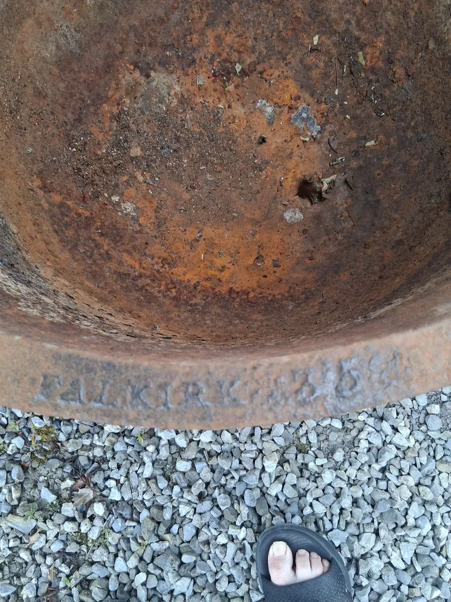 Famine pot - Image 3