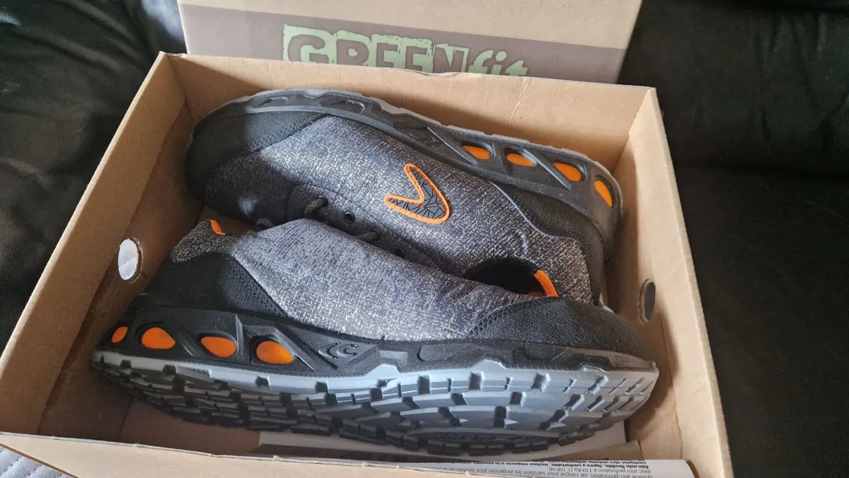 Men's Safety Shoes - Image 1