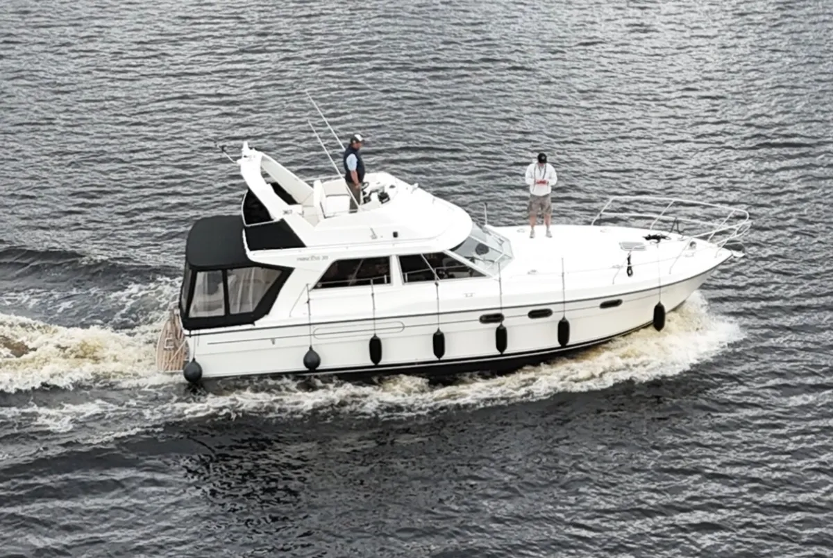 Princess 35 - Image 2