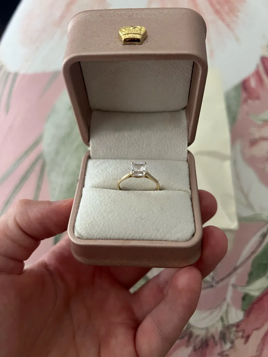 14ct yellow gold ring - Image 2