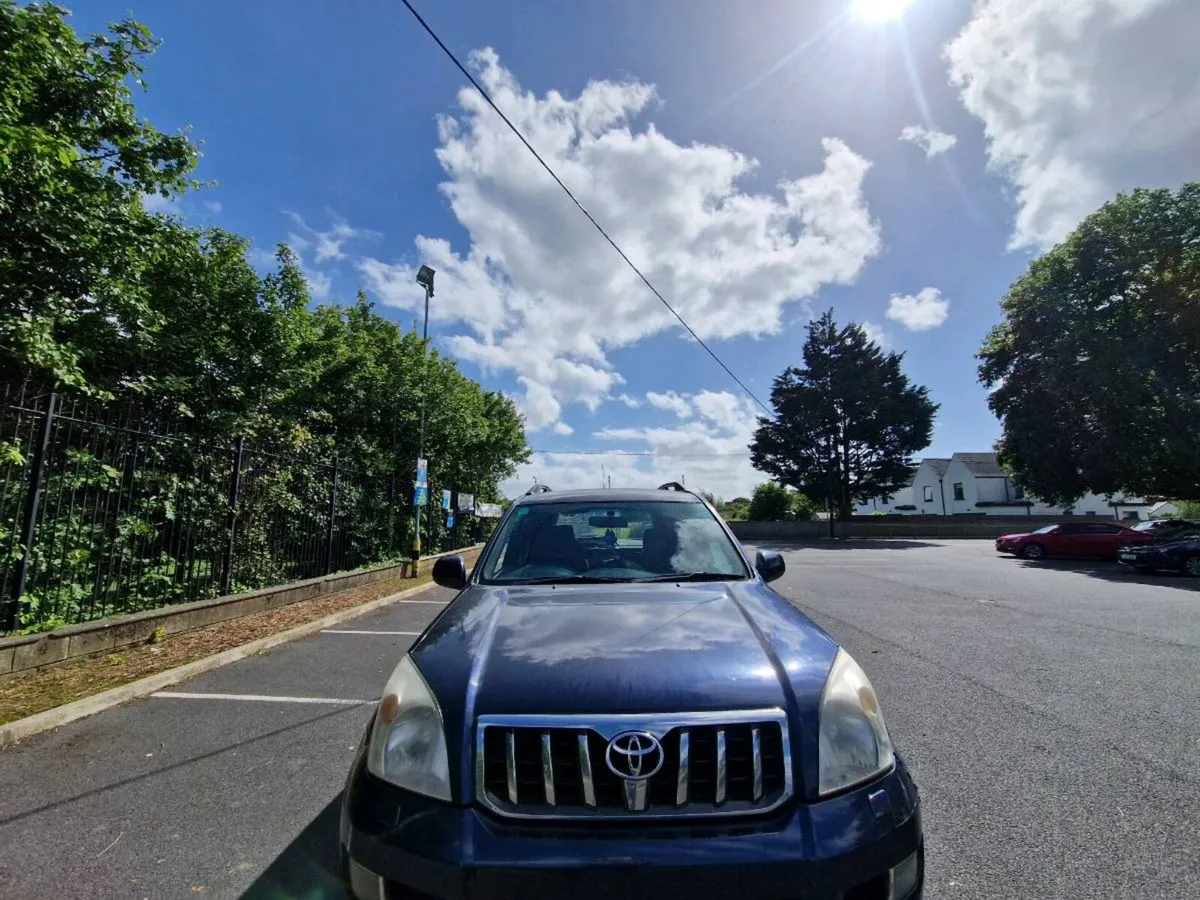 Toyota landcruiser - Image 2