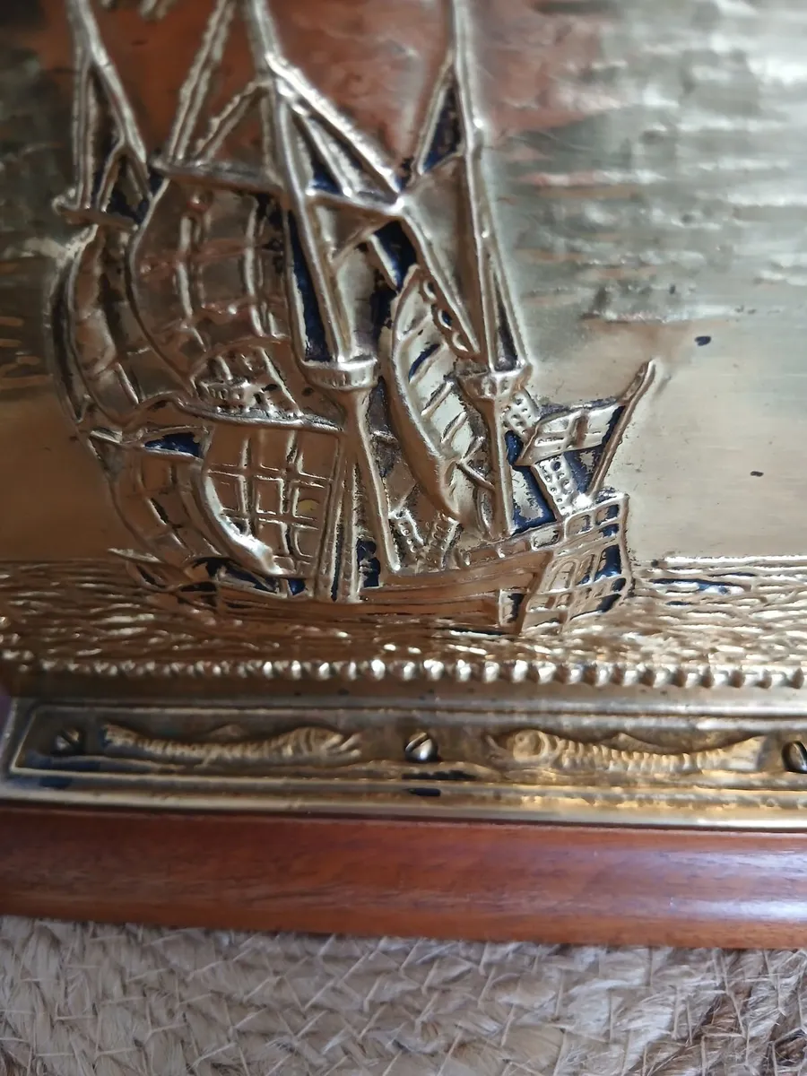 Mid Century Vintage Brass Letter Rack. - Image 4