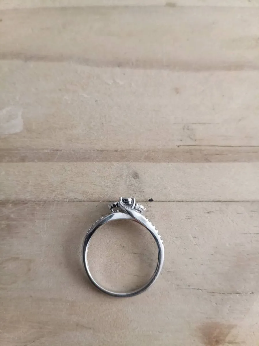 White gold ring - Image 2