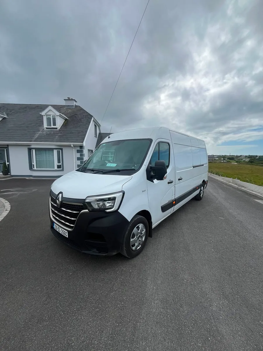 2023 renault master lwb 2.3 - Image 1