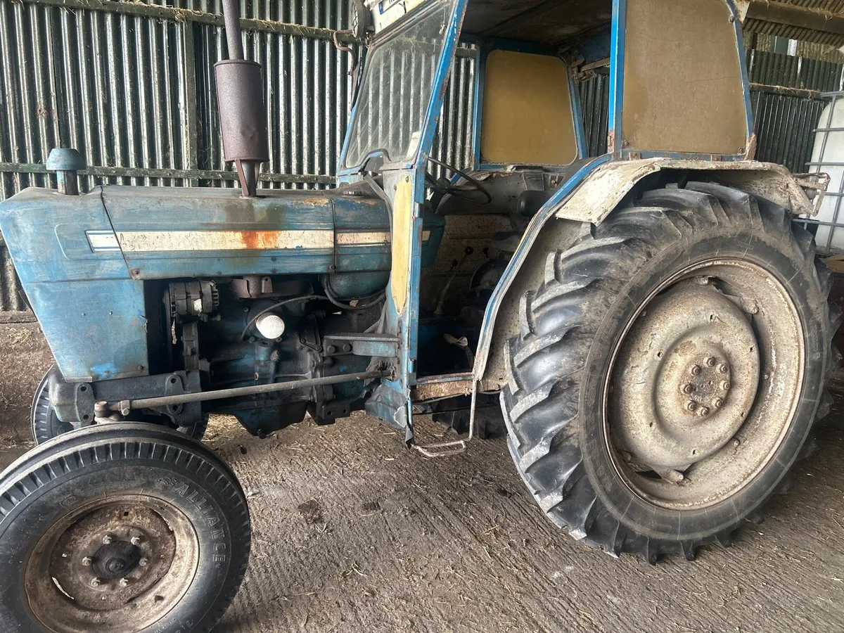 Ford 4000 - Image 2