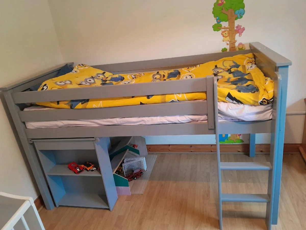 Mid sleeper bed - Image 2