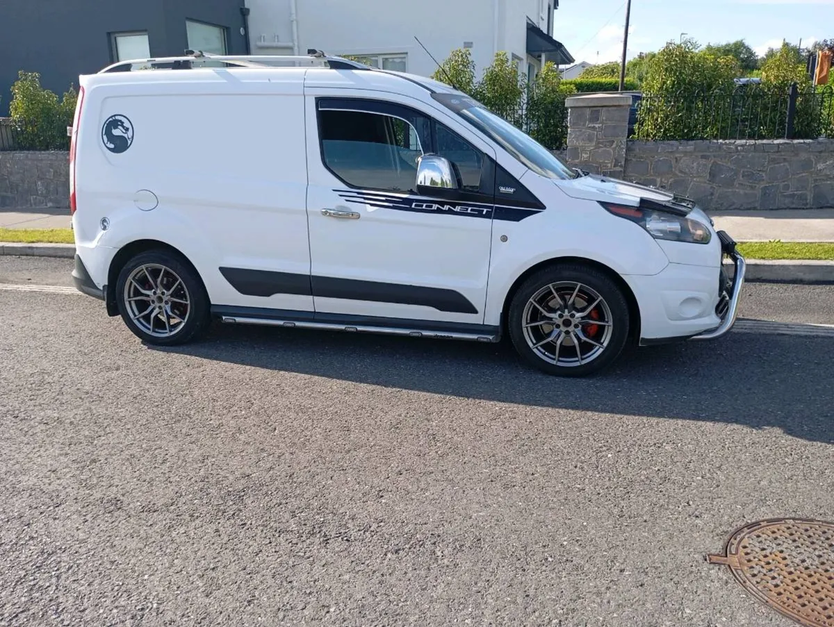 Ford transit connect 162 - Image 2