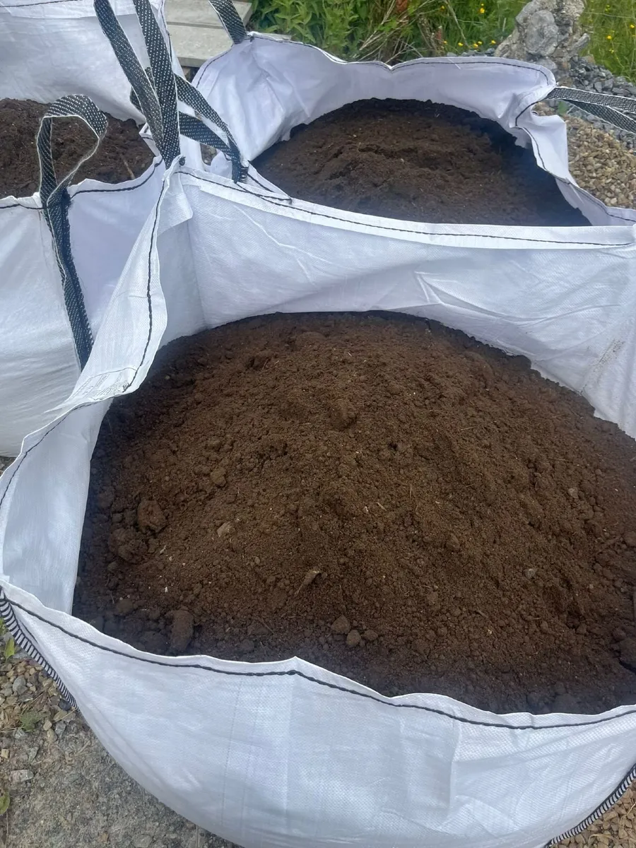 Top soil and sand - Image 3