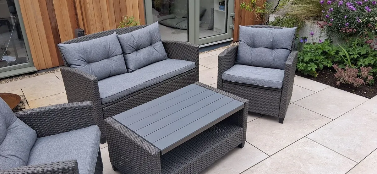 Garden Furniture 4 piece set - Image 1