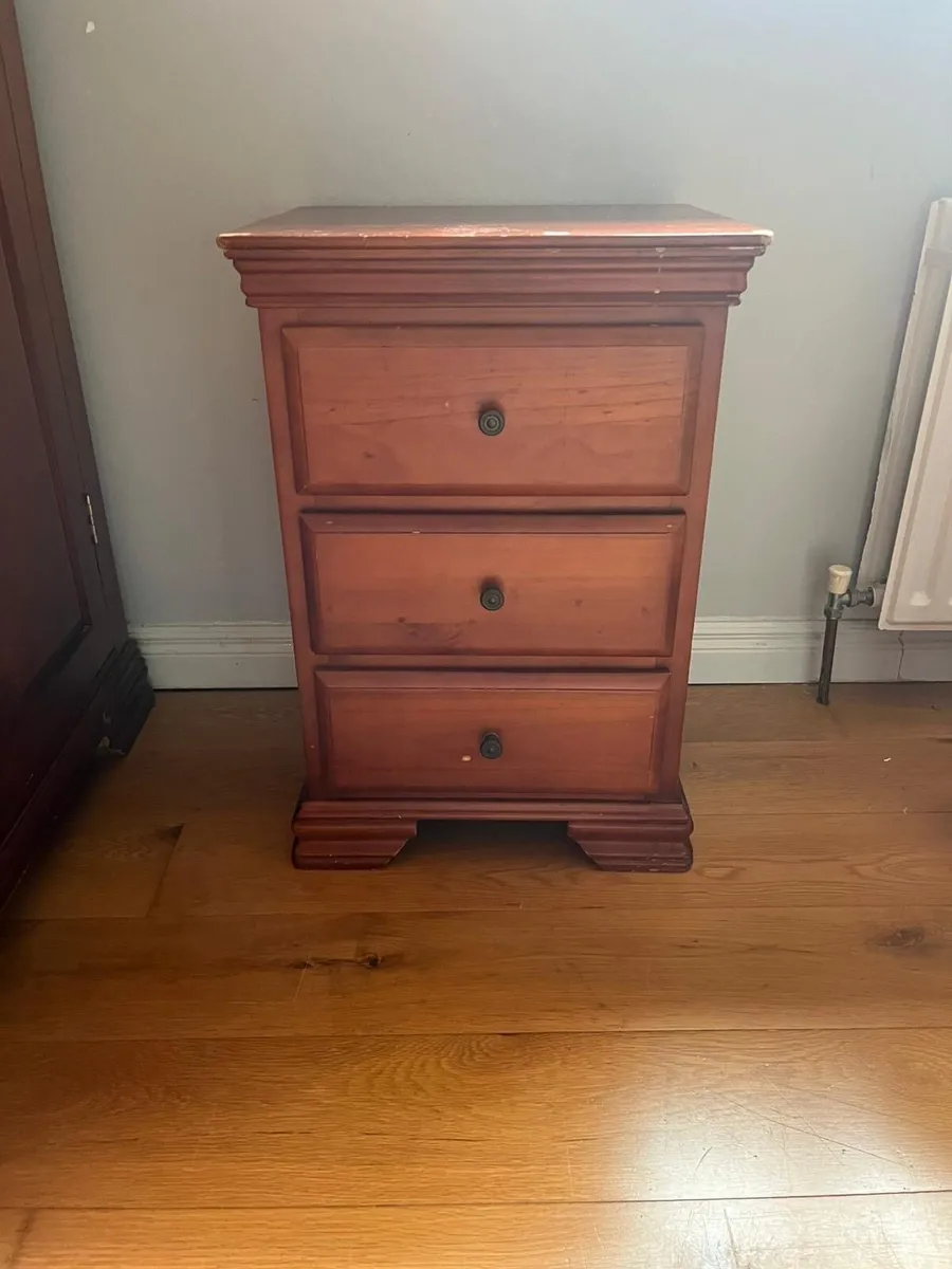 Bedroom furniture - Image 3