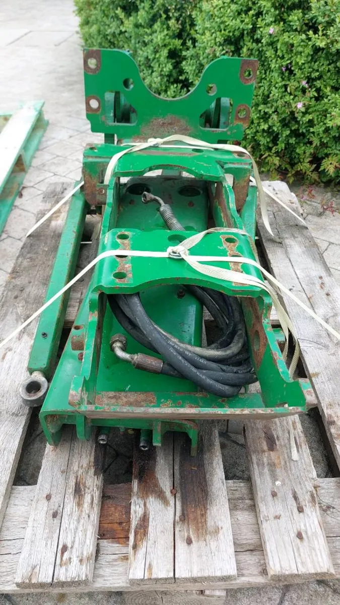 John Deere 6600 Pick Up Hitch - Image 3