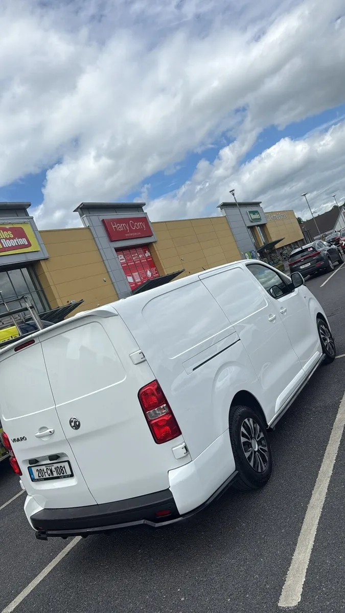Vauxhall Vivaro 2.0D Fresh Doe 1 years tax - Image 2