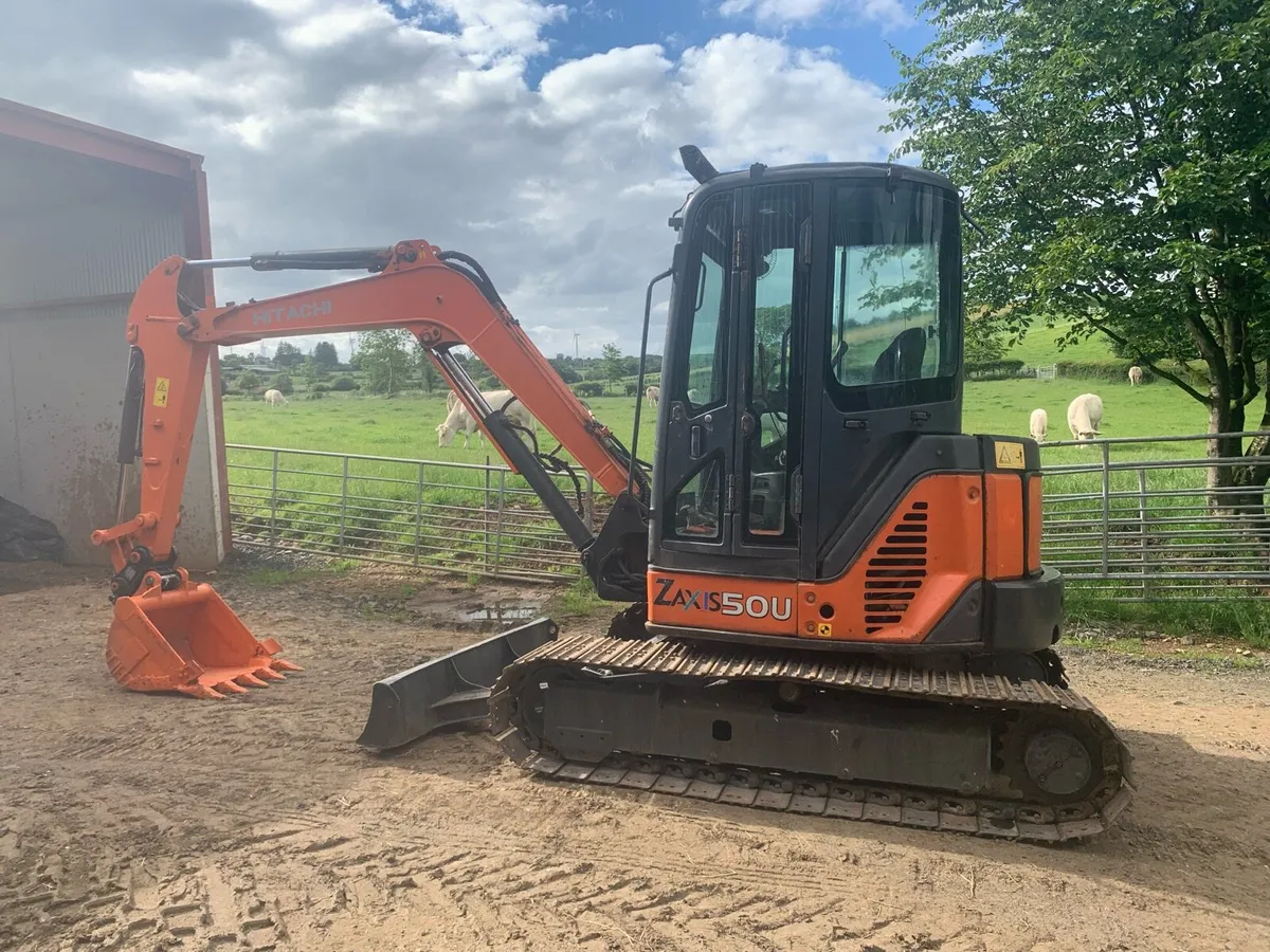 Hitachi ZX50u zaxis - Image 4