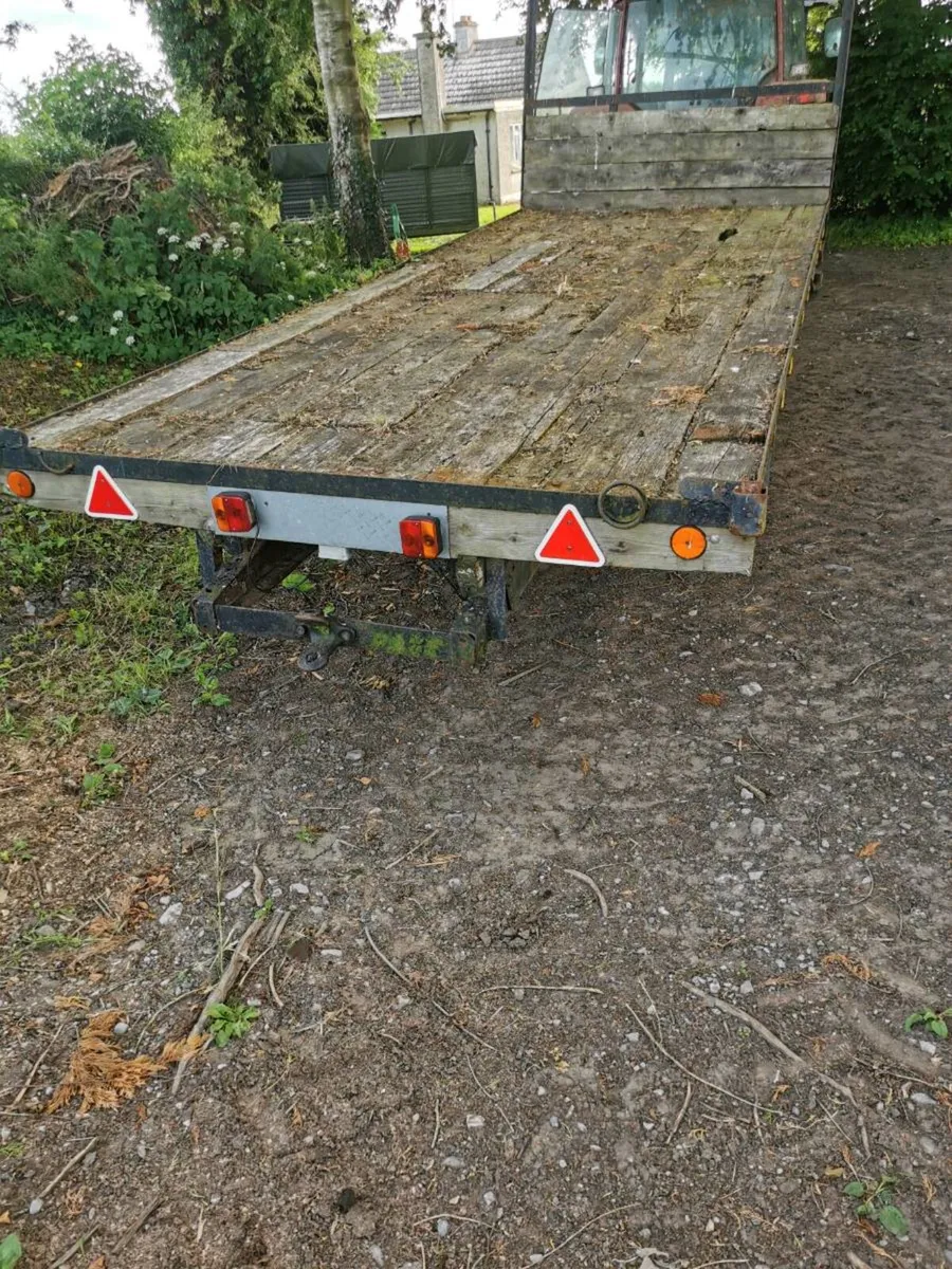 Bale trailer - Image 2