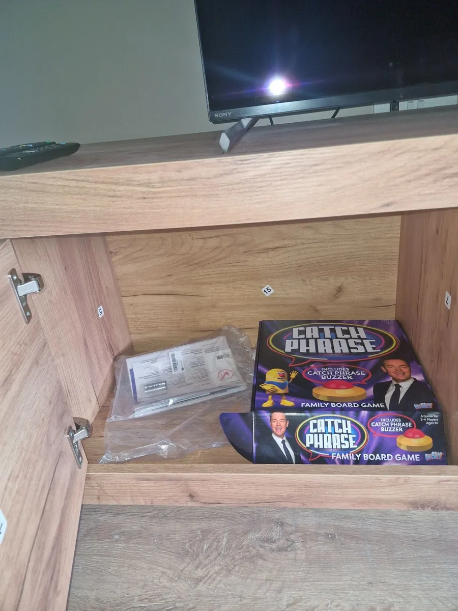 Tv unit - Image 2