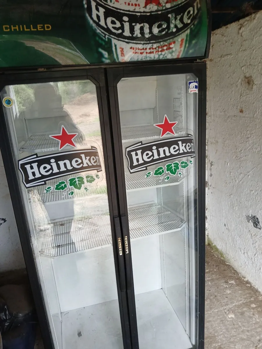 Commercial fridge / beer fridge delivered - Image 3
