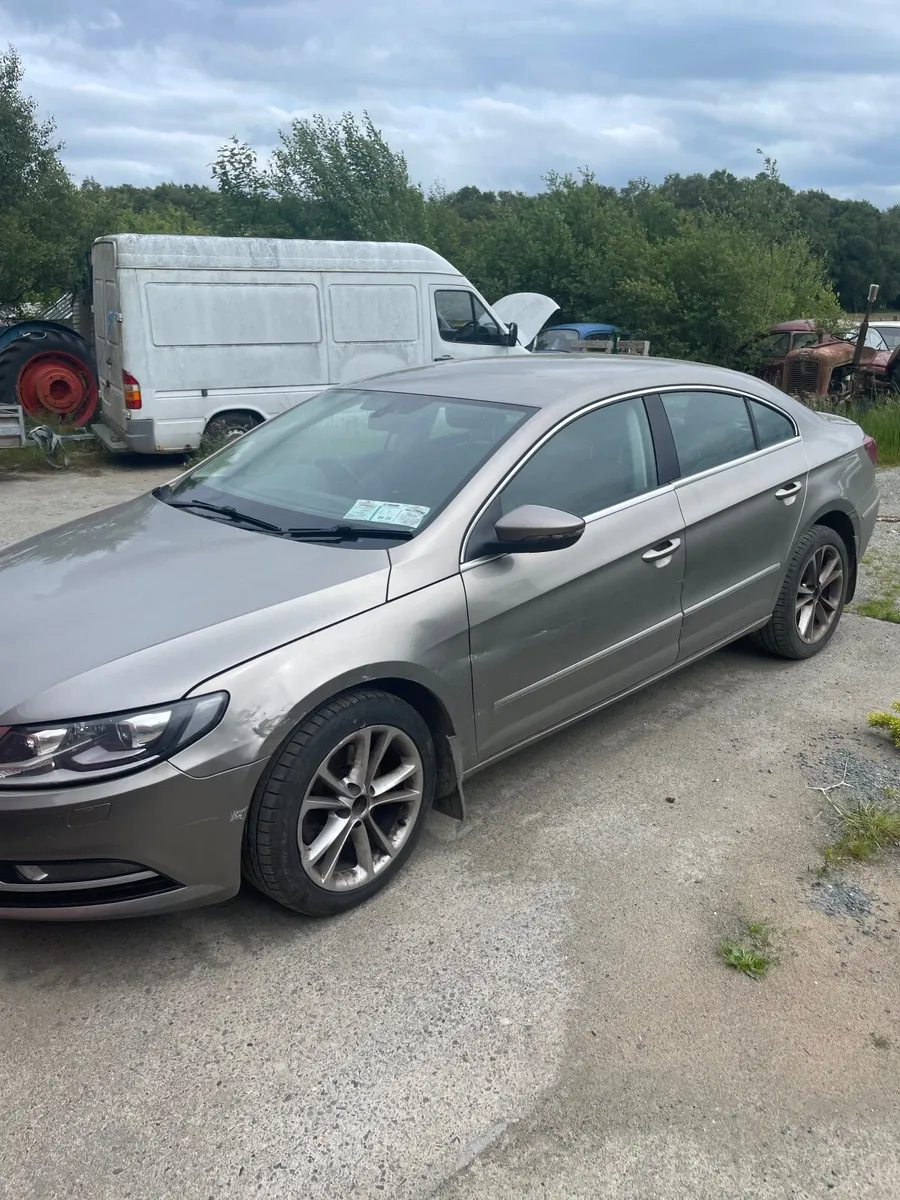 Volkswagen Passat cc - Image 1