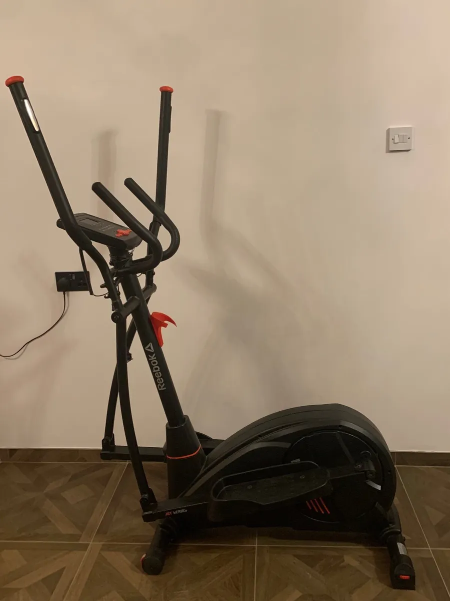 Cross trainer & exercise bike - Image 1