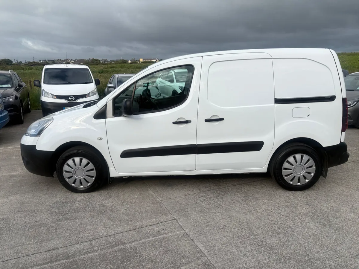 Citroen Berlingo 2014 - Image 2