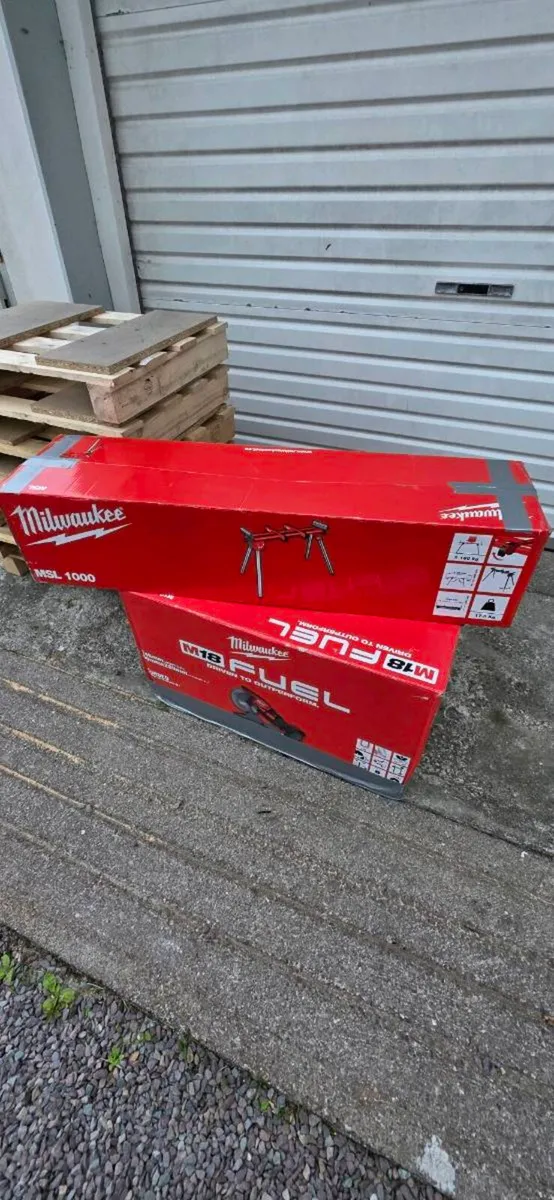 MILWAUKEE M18 FUEL FMS254 SAW plus STAND - Image 1
