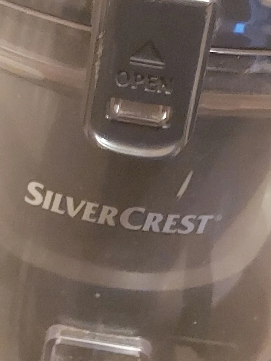 Silvercrest Cyclone Vacuum Cleaner, Model No. HG11 - Image 3