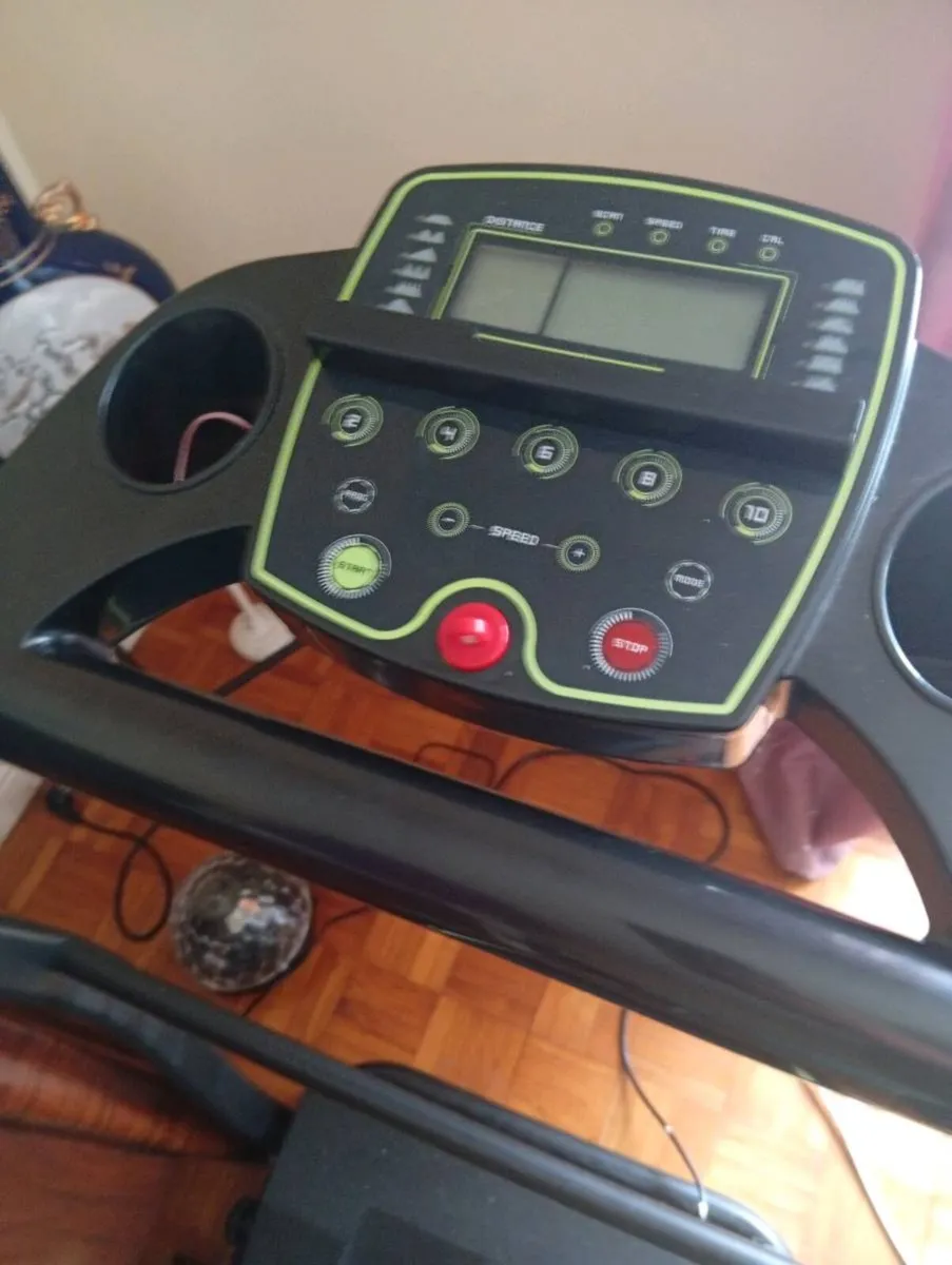 Life fit pro. Treadmill - Image 2