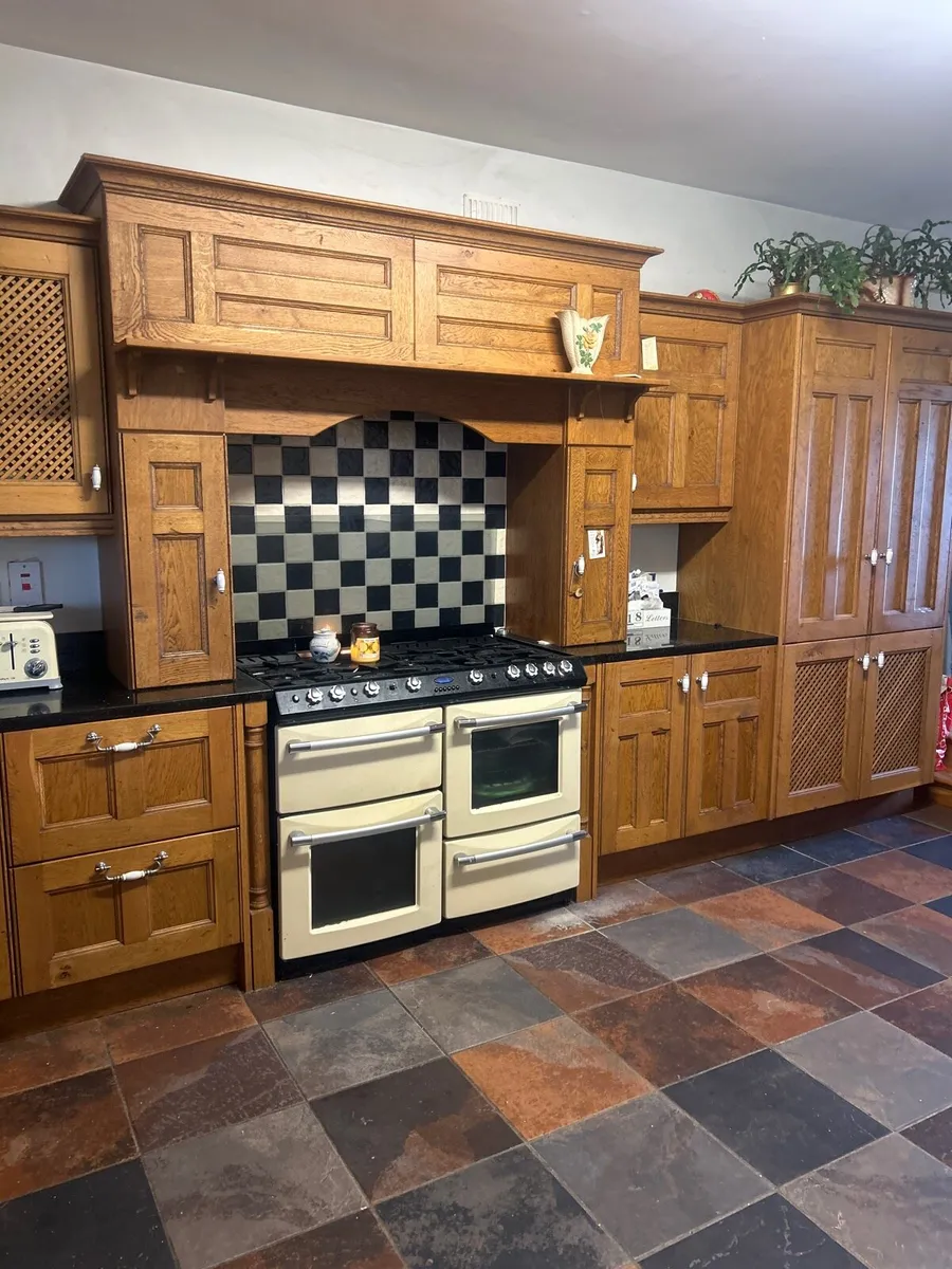 Kitchen - Image 1