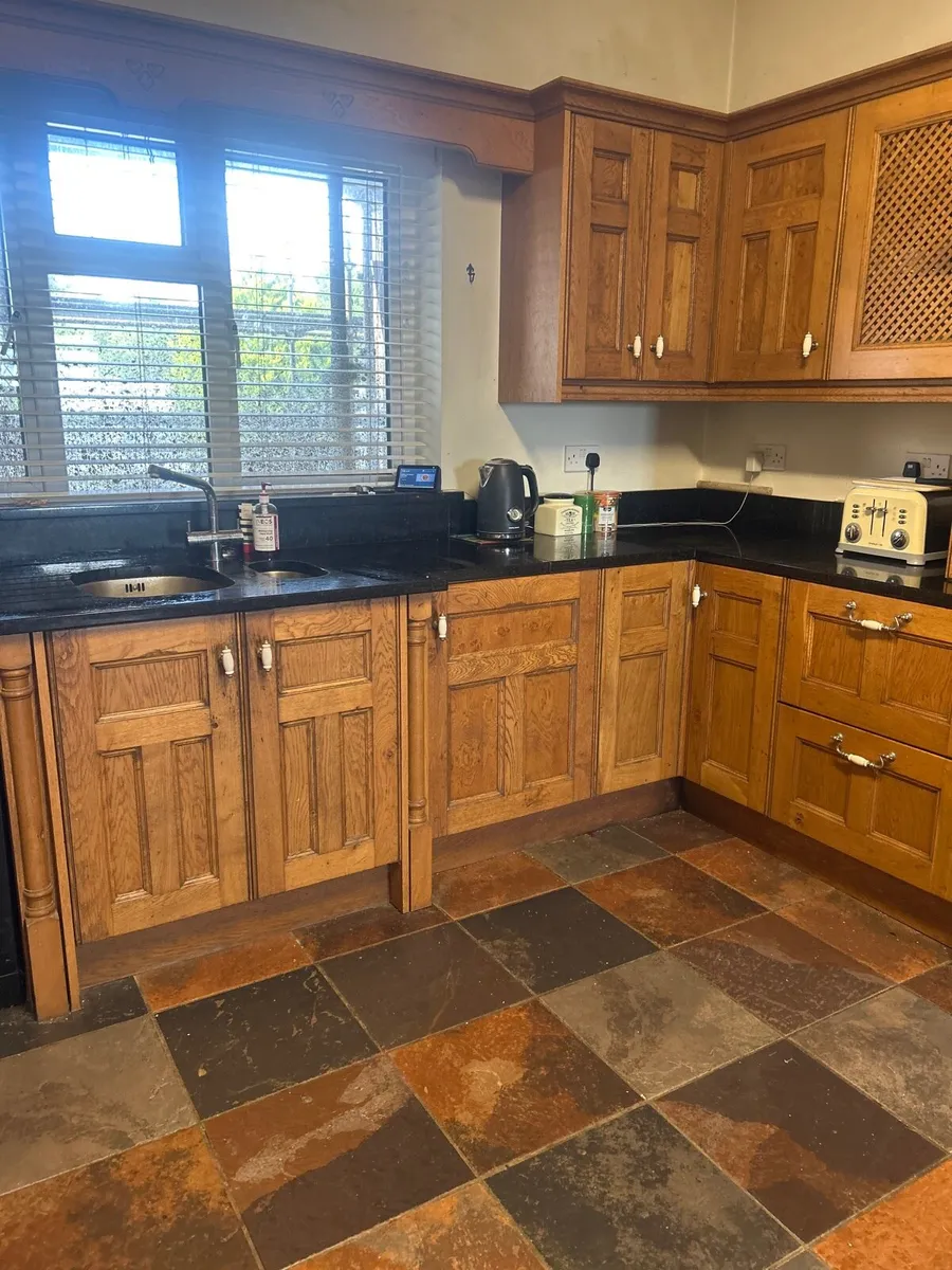 Kitchen - Image 2