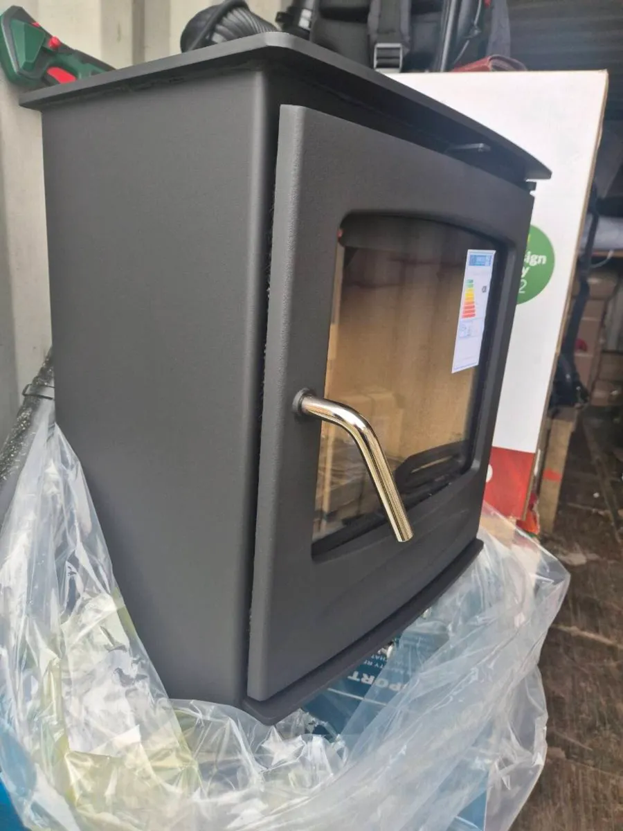 Henley stove  8kw - Image 4