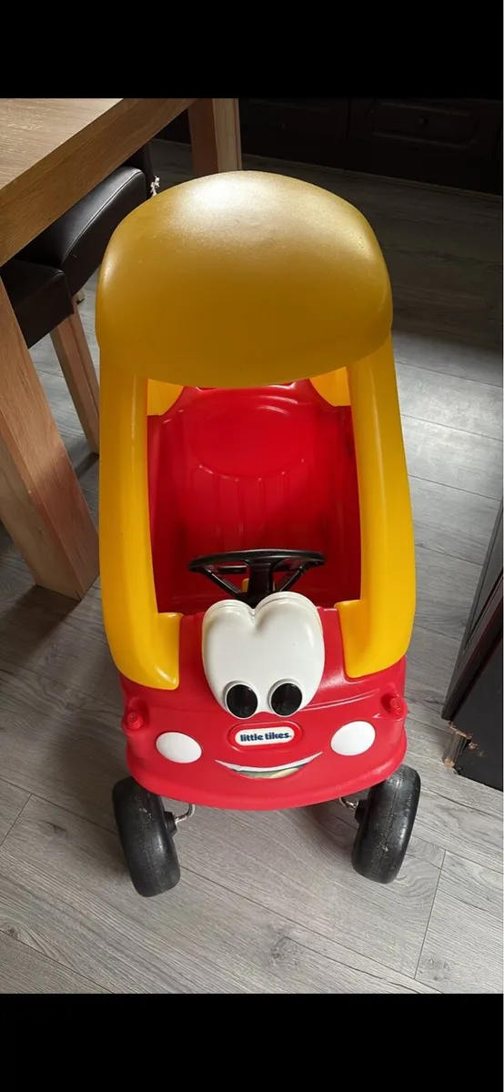 Kids little tikes car - Image 1