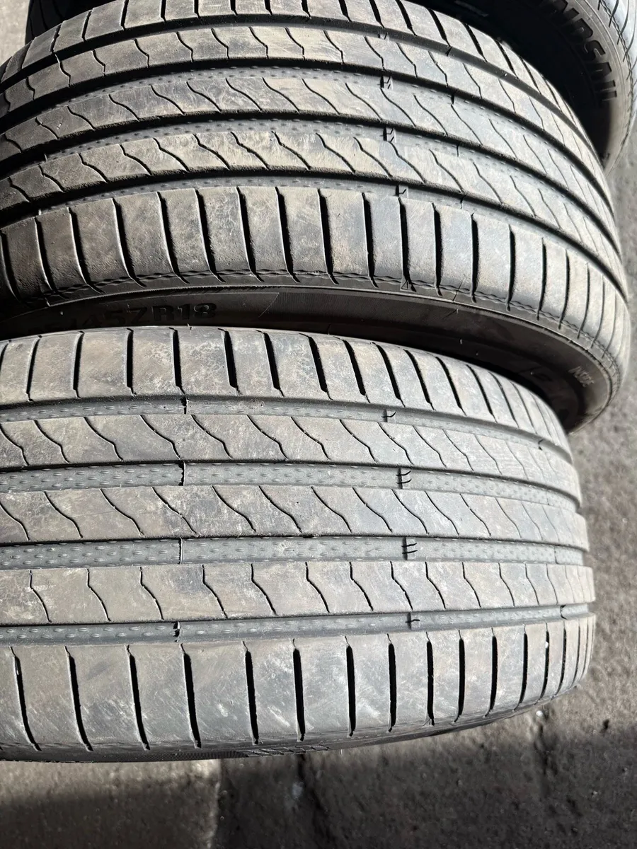 Tyres 225/45/18 + 245/40/18 - Image 1