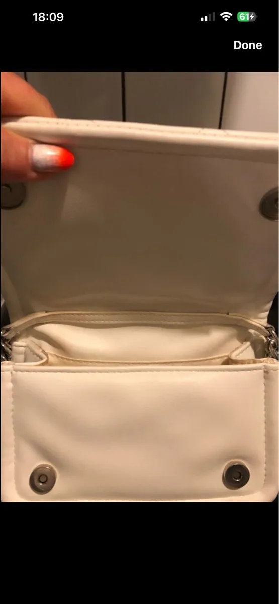 Ladies stunning bag €5 - Image 3