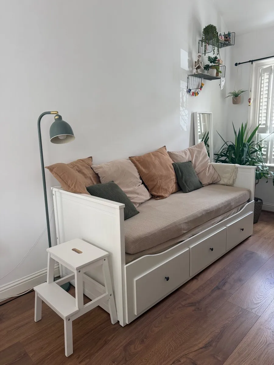 Sofa bed perfect conditions - Image 1