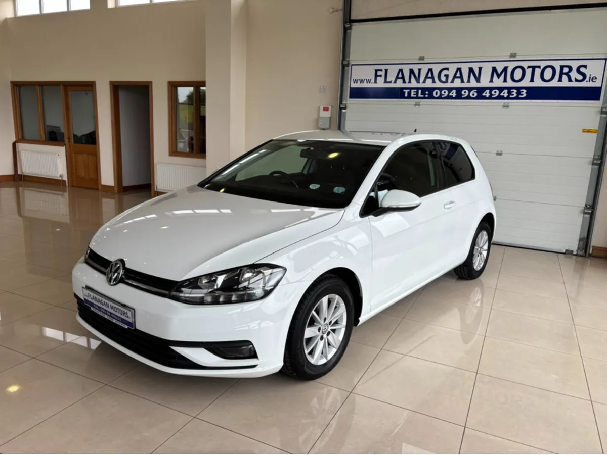 Volkswagen Golf 1.6 TRENDLINE TDI 90HP 3DR ONE OWN - Image 1