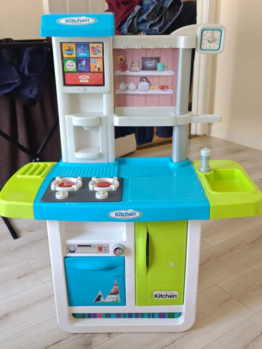 Large Children's Play Kitchen with Accessories - Image 1
