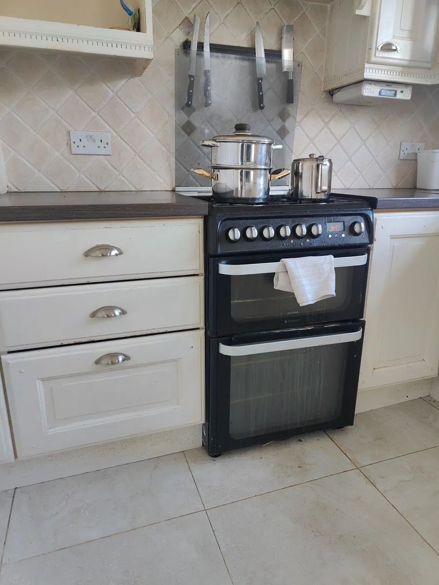 Kitchen - Image 2
