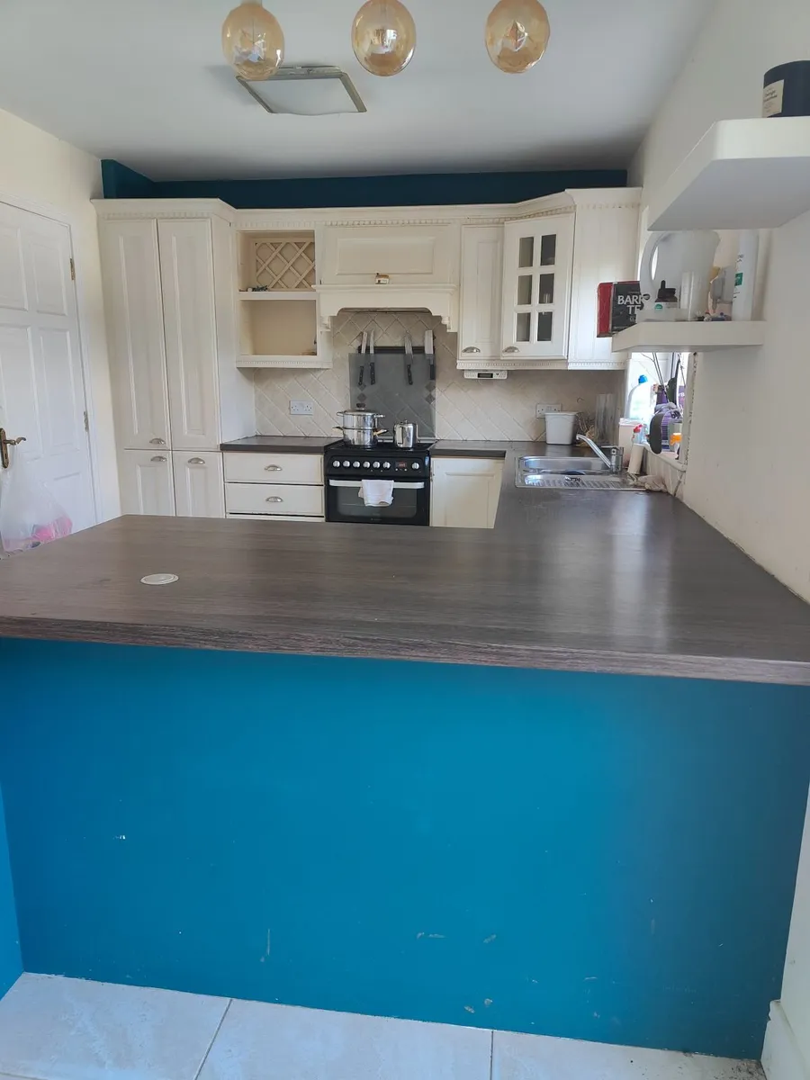 Kitchen - Image 3