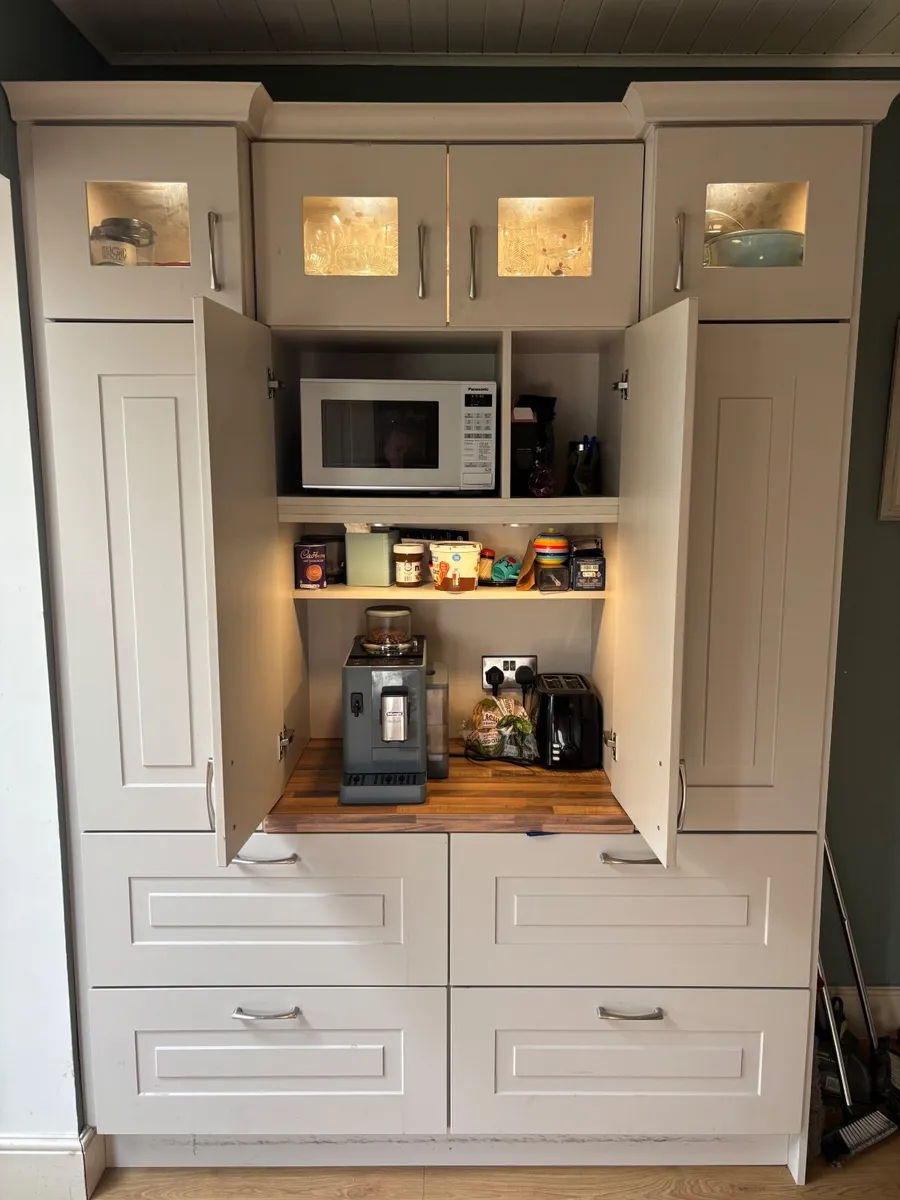 Kitchen Cabinets - Image 2