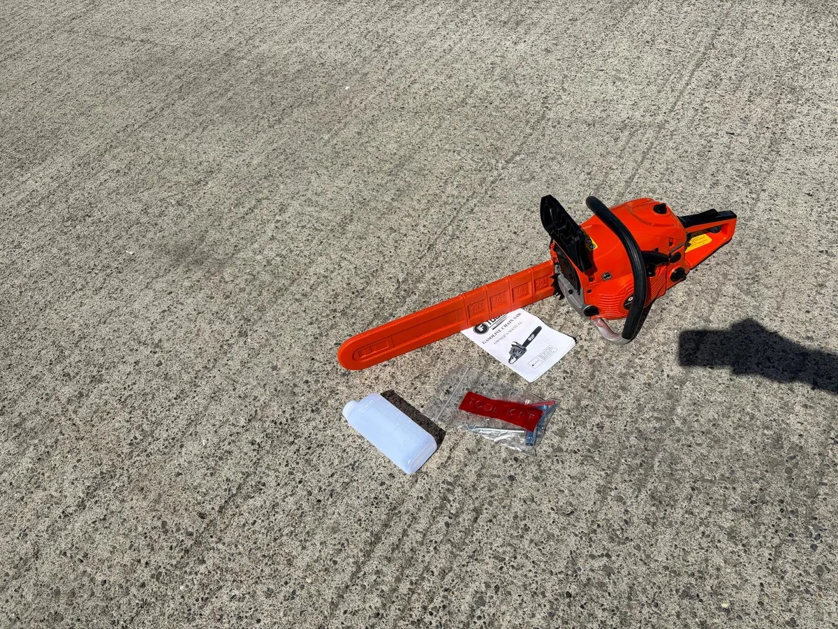 🌲⚙️ Brand New 52cc Chainsaw – 20” Bar – €120 ⚙️🌲 - Image 2