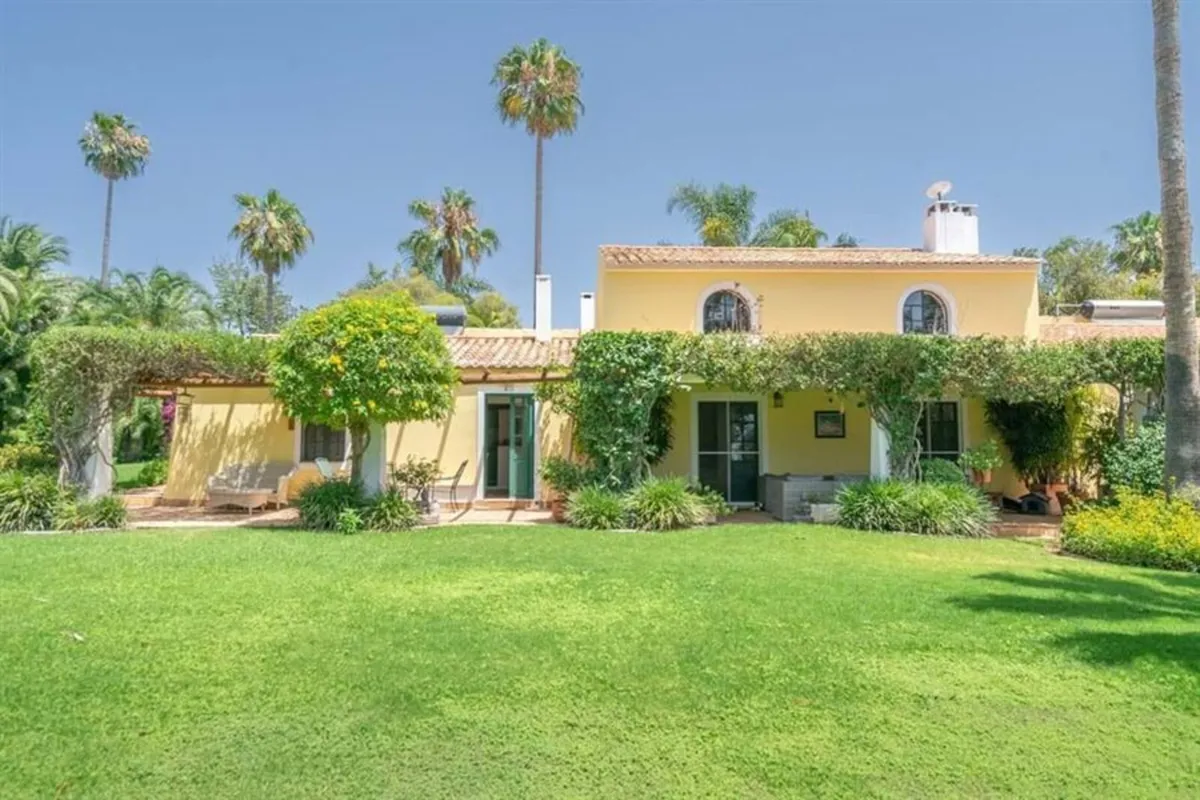 7 Bed Luxury Estate with Multiple Income Streams - Image 1