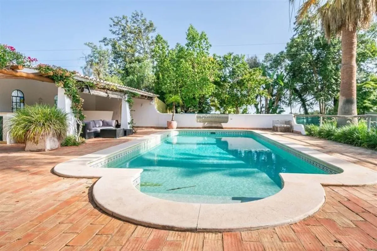 7 Bed Luxury Estate with Multiple Income Streams - Image 4